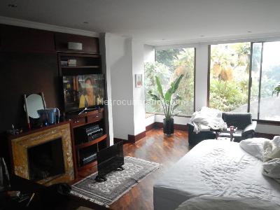 Apartamento de 5 alcobas en venta en El Refugio Chico, Bogotá, 370 m² · foto 10 de 20