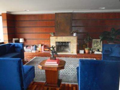 Apartamento de 5 alcobas en venta en El Refugio Chico, Bogotá, 370 m² · foto 4 de 20