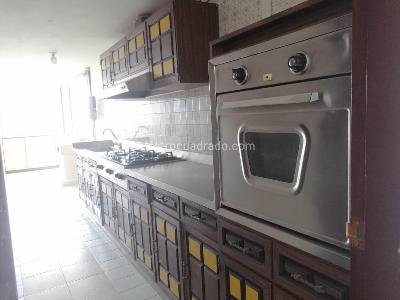 Apartamento de 2 alcobas en venta en Centro Las Nieves, Bogotá, 103 m² · foto 3 de 20