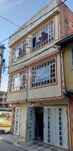 Casa de 5 alcobas en venta en Brasil, Bogotá, 200 m² · foto 5 de 20