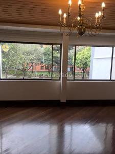Casa en venta en Santa Barbara Central, Bogotá · foto 4 de 20