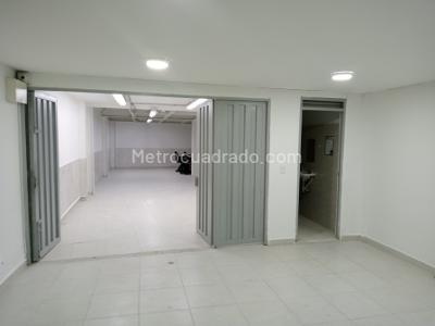 Casa en venta en El Chico Lago Gaitan, Bogotá · foto 6 de 19