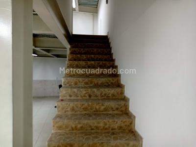 Casa en venta en El Chico Lago Gaitan, Bogotá · foto 9 de 19