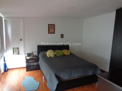 Casa de 5 alcobas en venta en Nicolas De Federman, Bogotá, 242 m² · foto 17 de 20