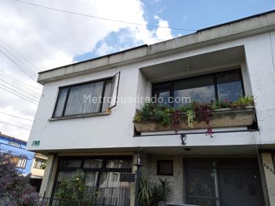 Casa de 5 alcobas en venta en Belalcazar Norte, Bogotá, 505 m² · foto 4 de 20