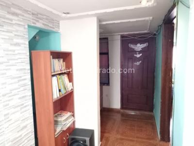 Casa de 5 alcobas en venta en Prmavera, Soacha, 214 m² · foto 13 de 20