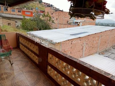 Casa de 5 alcobas en venta en Prmavera, Soacha, 214 m² · foto 20 de 20
