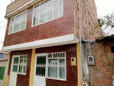 Casa de 5 alcobas en venta en Prmavera, Soacha, 214 m² · foto 4 de 20