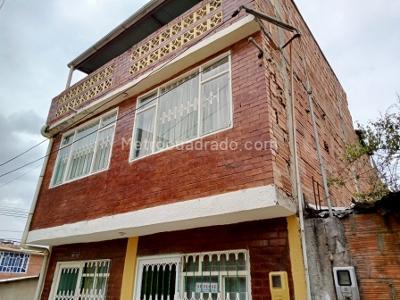 Casa de 5 alcobas en venta en Prmavera, Soacha, 214 m² · foto 5 de 20