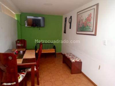 Casa de 5 alcobas en venta en Simon Bolivar, Bogotá, 480 m² · foto 16 de 20
