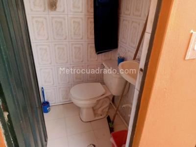 Casa de 5 alcobas en venta en Simon Bolivar, Bogotá, 480 m² · foto 4 de 20