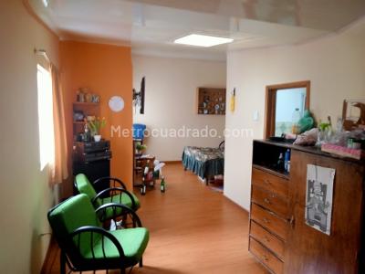 Casa de 5 alcobas en venta en Simon Bolivar, Bogotá, 480 m² · foto 5 de 20