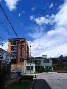Casa de 5 alcobas en venta en Jose Joaquin Vargas, Bogotá, 385 m² · foto 2 de 20