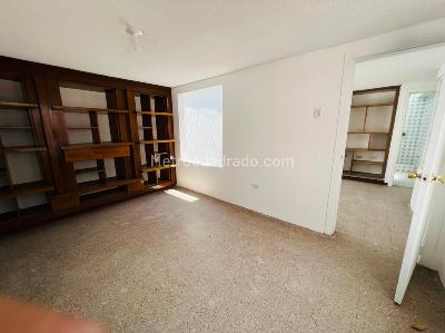Casa de 4 alcobas en venta en El Batán, Bogotá, 250 m² · foto 18 de 20