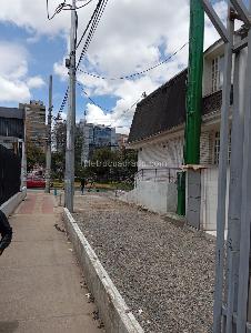 Casa de 5 alcobas en venta en San Patricio, Bogotá, 300 m² · foto 11 de 20