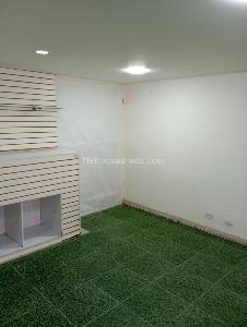 Casa de 5 alcobas en venta en San Patricio, Bogotá, 300 m² · foto 2 de 20