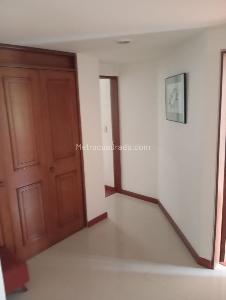 Apartamento de 3 alcobas en venta en La Carolina Country, Bogotá, 110 m² · foto 20 de 20