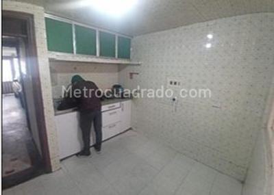 Casa de 5 alcobas en venta en Provivienda Occidental, Bogotá, 250 m² · foto 7 de 20