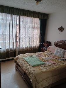Casa de 5 alcobas en venta en Centro Soacha, Soacha, 280 m² · foto 12 de 20