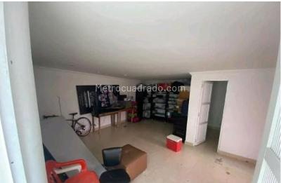 Casa de 4 alcobas en venta en Altos Del Poblado, Medellín, 300 m² · foto 16 de 20