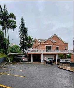 Casa de 4 alcobas en venta en Altos Del Poblado, Medellín, 300 m² · foto 20 de 20