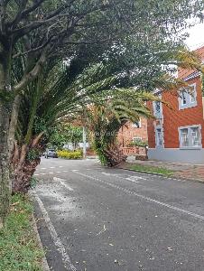 Casa de 5 alcobas en venta en Marly Palermo, Bogotá, 290 m² · foto 5 de 20