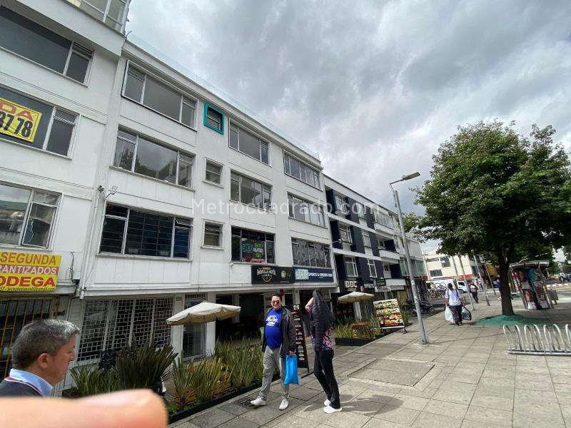 Edificio de Oficinas en Venta, CHICO EL LAGO, Bogotá D.C. - Vista 2