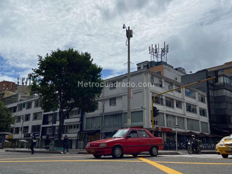 Edificio de Oficinas en Venta, CHICO EL LAGO, Bogotá D.C. - Vista 3