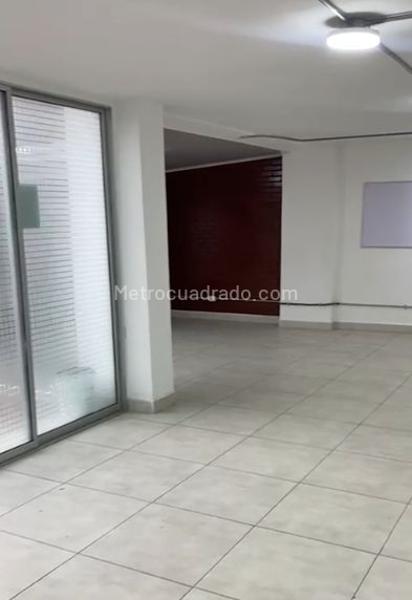 Edificio de Oficinas en Venta, CHICO EL LAGO, Bogotá D.C. - Vista 4