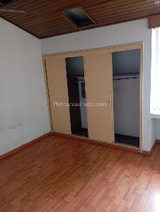 Casa de 5 alcobas en venta en El Recuerdo, Bogotá, 250 m² · foto 10 de 20