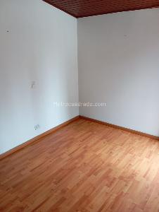 Casa de 5 alcobas en venta en El Recuerdo, Bogotá, 250 m² · foto 9 de 20