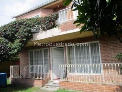 Casa de 5 alcobas en venta en Capellania, Cajicá, 211 m² · foto 12 de 20