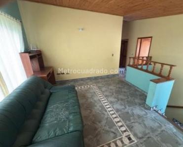 Casa de 5 alcobas en venta en Capellania, Cajicá, 211 m² · foto 18 de 20