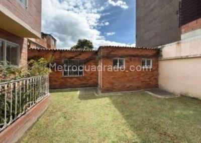 Casa de 5 alcobas en venta en Capellania, Cajicá, 211 m² · foto 19 de 20