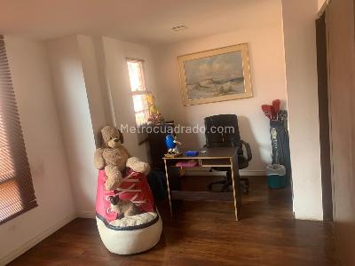 Casa de 4 alcobas en venta en Prado Pinzon, Bogotá, 130 m² · foto 11 de 20