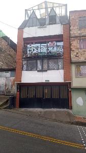 Casa de 5 alcobas en venta en San Cristobal Sur, Bogotá, 180 m² · foto 2 de 20