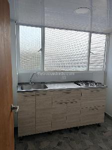 Casa de 5 alcobas en venta en La Estrada, Bogotá, 400 m² · foto 15 de 20