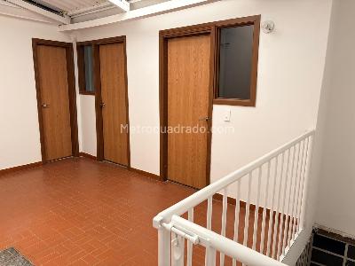 Casa de 5 alcobas en venta en La Estrada, Bogotá, 400 m² · foto 17 de 20