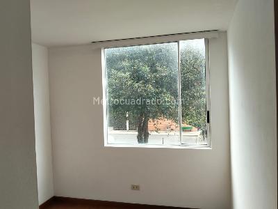Apartamento en venta en El Redil, Bogotá · foto 6 de 19