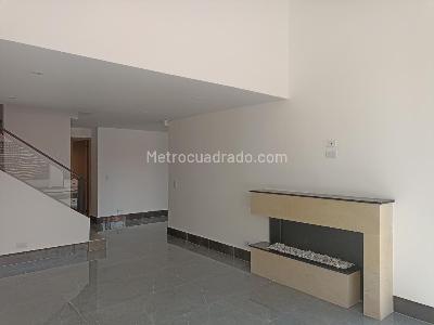 Casa en venta en Alhambra, Bogotá · foto 4 de 20