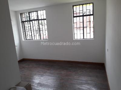 Casa de 5 alcobas en venta en Baquero, Bogotá, 392 m² · foto 15 de 20