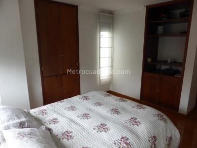 Apartamento de 3 alcobas en venta en Santa Paula, Bogotá, 188 m² · foto 9 de 20