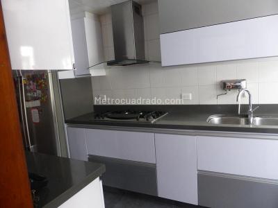 Apartamento de 3 alcobas en venta en Santa Paula, Bogotá, 188 m² · foto 12 de 20