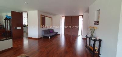 Casa de 4 alcobas en venta en San Jose De Bavaria, Bogotá, 550 m² · foto 5 de 20