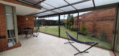 Casa de 4 alcobas en venta en San Jose De Bavaria, Bogotá, 550 m² · foto 8 de 20