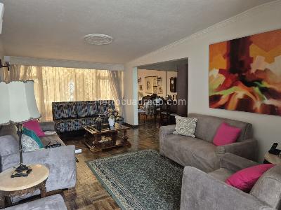 Casa de 4 alcobas en venta en El Batán, Bogotá, 289 m² · foto 4 de 20