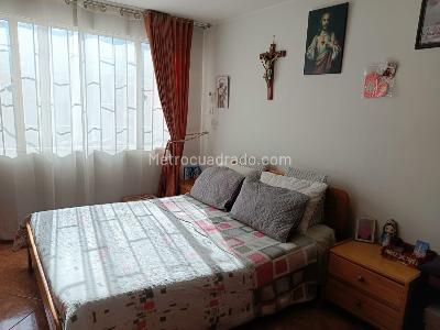Casa en venta en Prado Veraniego, Bogotá · foto 8 de 18