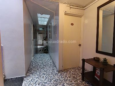 Casa de 5 alcobas en venta en El Recuerdo, Bogotá, 167 m² · foto 2 de 13
