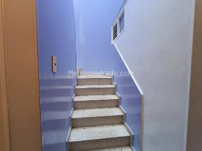 Casa de 5 alcobas en venta en El Recuerdo, Bogotá, 167 m² · foto 6 de 13