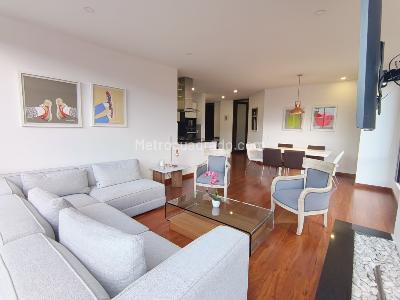 Apartamento de 3 alcobas en venta en San Patricio, Bogotá, 130 m² · foto 10 de 20
